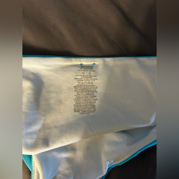 Medium PINK bikini bottoms - Picture 3 of 3